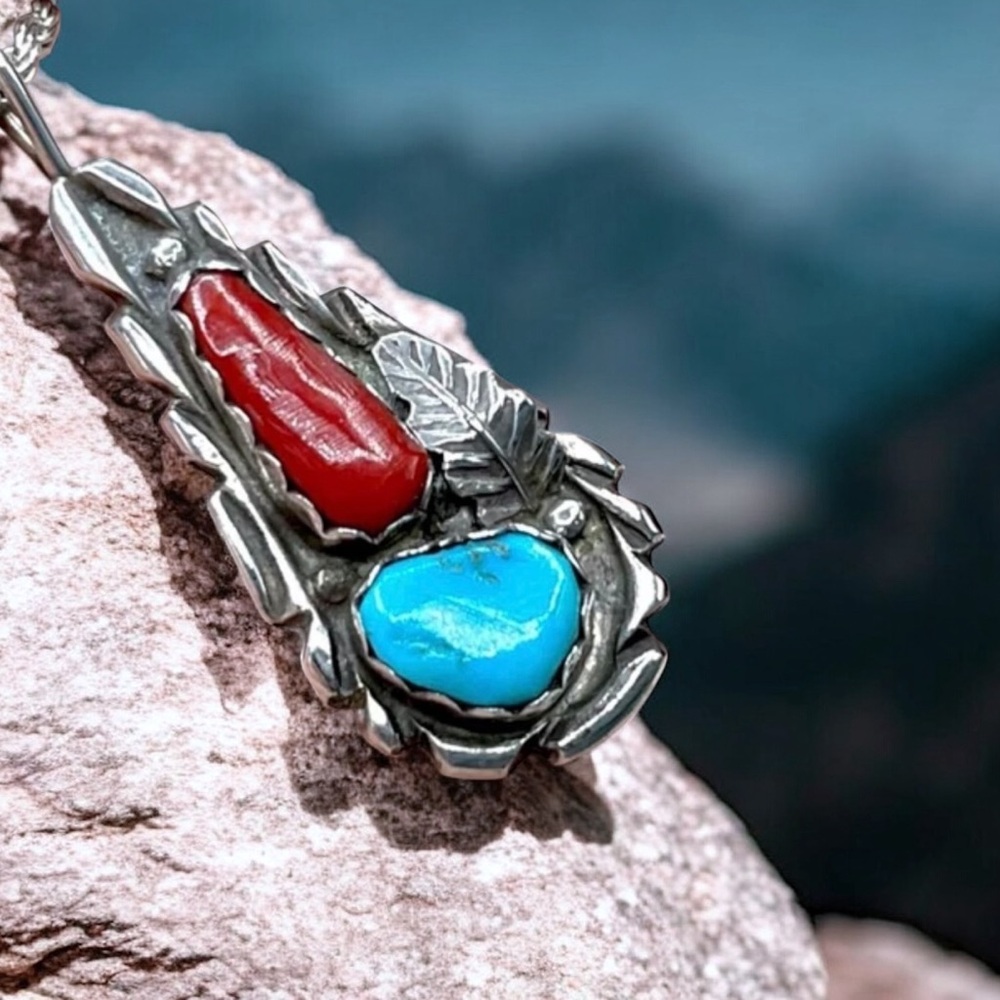 🌺Vintage Zuni Vance Cheama Sterling, Turquoise & Coral Necklace - Picture 5 of 11